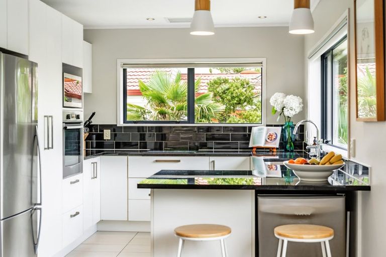 Photo of property in 1/4a Harley Road, Hauraki, Auckland, 0622