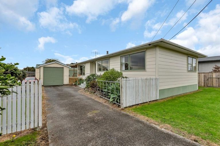 Photo of property in 7 Bream Bay Drive, Ruakaka, 0116