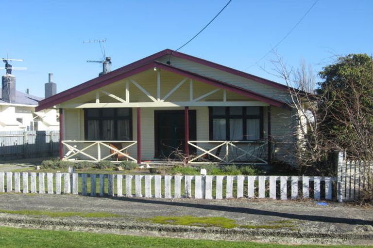 Photo of property in 19 Clifton Avenue, Carterton, 5713
