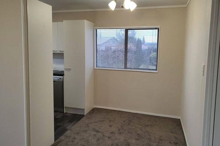 Photo of property in 296 Malfroy Road, Pomare, Rotorua, 3015