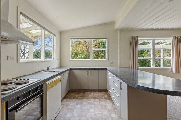 Photo of property in 44 Atkins Road, Otaki, 5583