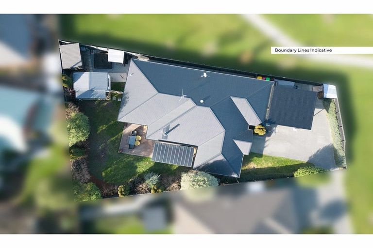 Photo of property in 42 Acacia Avenue, Rangiora, 7400