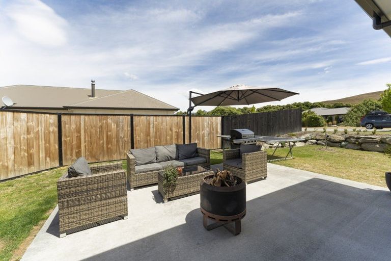 Photo of property in 8 Erskine Street, Lake Hayes, Queenstown, 9304