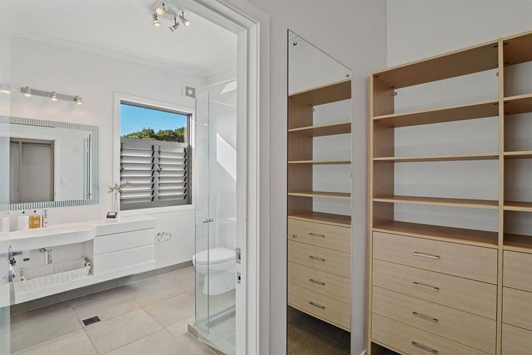 Photo of property in 48a Deep Creek Road, Torbay, Auckland, 0630