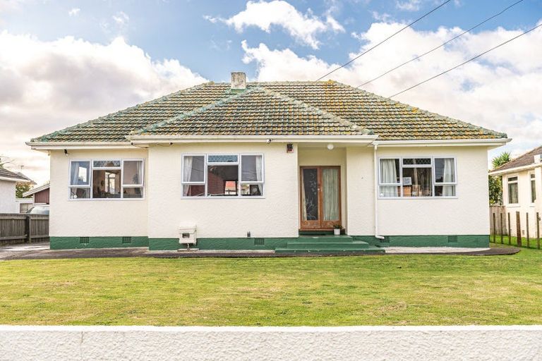 Photo of property in 37 Wakefield Street, Whanganui East, Whanganui, 4500