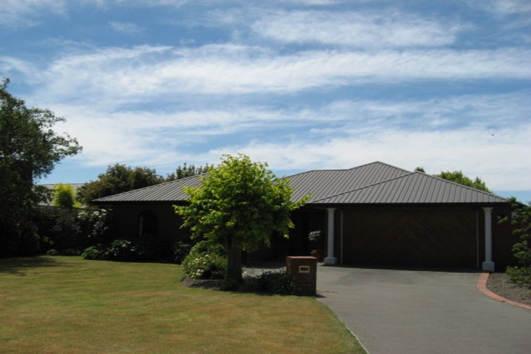 Photo of property in 5 Harlech Mews, Avonhead, Christchurch, 8042