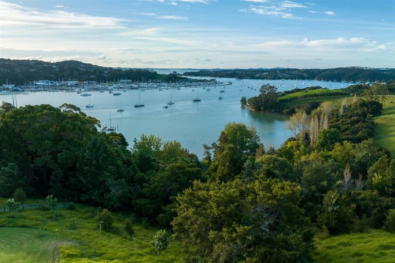 Photo of property in 745b Waikino Road, Karetu, Kawakawa, 0283