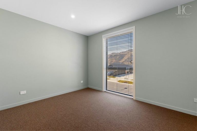 Photo of property in 28 Woods Crescent, Cromwell, 9310