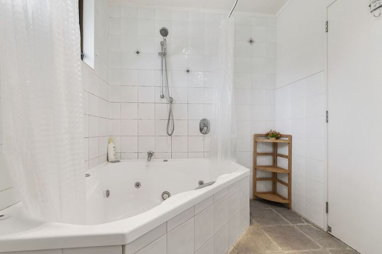 Photo of property in 61 Pegasus Drive, Sunnybrook, Rotorua, 3015