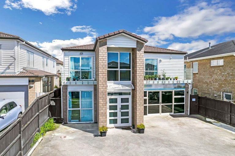 Photo of property in 17 Kerrykeel Drive, Flat Bush, Auckland, 2019