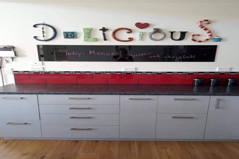 Photo of property in 12a Leisure Lane, Ligar Bay, Takaka, 7183