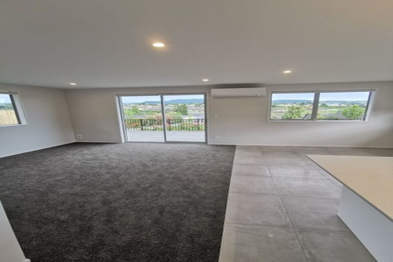 Photo of property in 1 Lomay Place, Te Puke, 3119