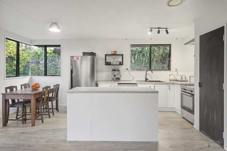 Photo of property in 52b Langstone Street, Welcome Bay, Tauranga, 3112