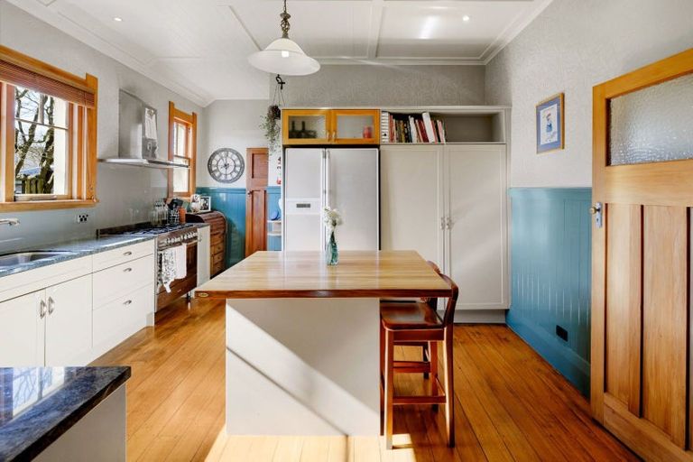 Photo of property in 5 Te Aroha Street, Hamilton East, Hamilton, 3216