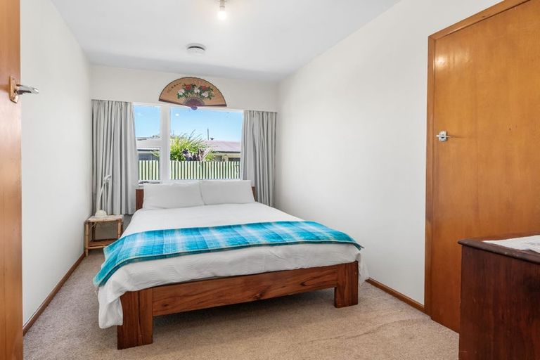 Photo of property in 2/151 Yaldhurst Road, Sockburn, Christchurch, 8042