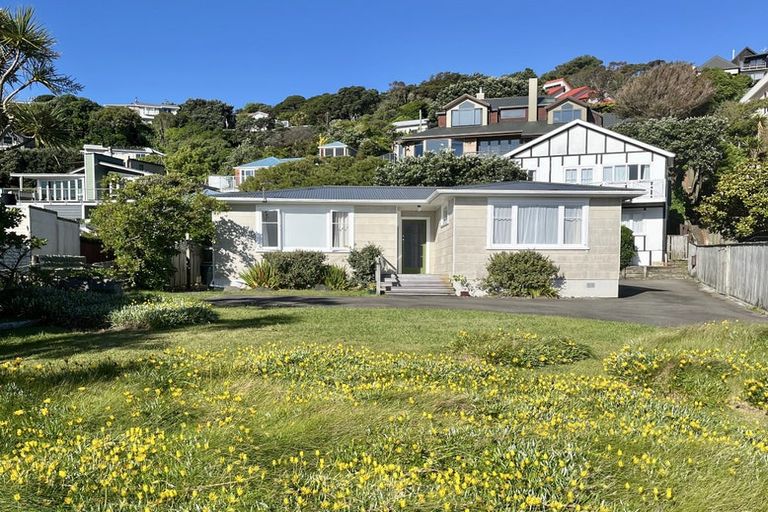 Photo of property in 41 Moana Road, Plimmerton, Porirua, 5026