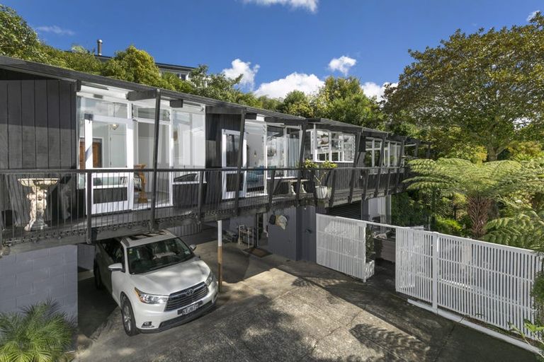 Photo of property in 12 Oratau Place, Greenhithe, Auckland, 0632