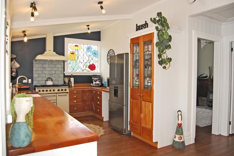 Photo of property in 73 Ranganui Road, Kaiwaka, 0573