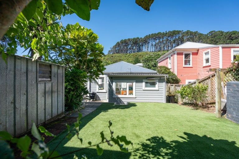 Photo of property in 166 Owen Street, Newtown, Wellington, 6021
