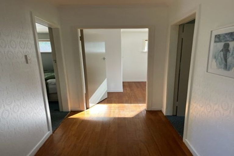 Photo of property in 2 Hillside Terrace, Saint Johns Hill, Whanganui, 4500