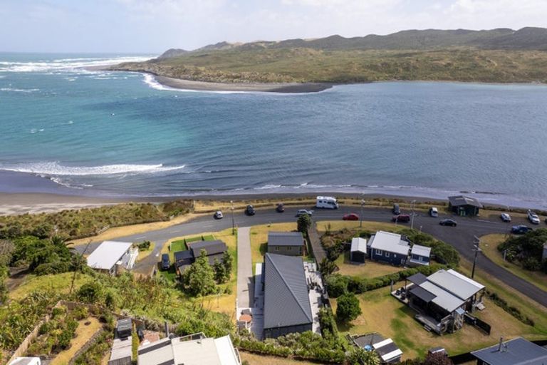 Photo of property in 113 Riria Kereopa Memorial Drive, Raglan, 3297