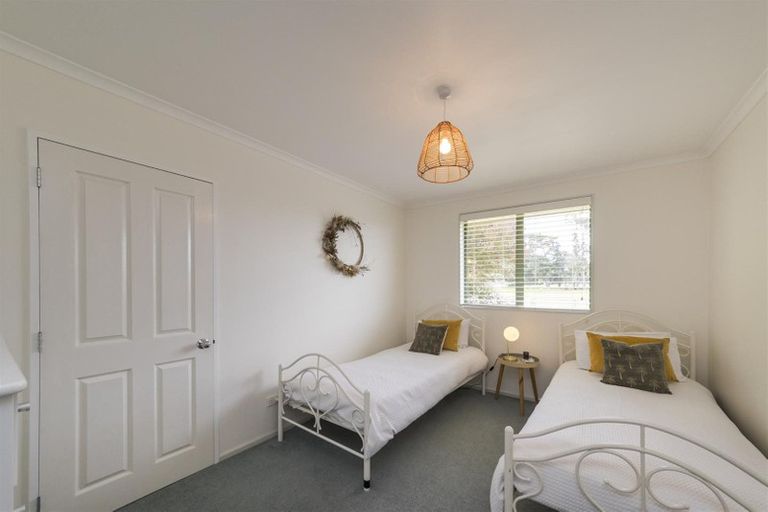 Photo of property in 19 Barnett Drive, Marton, 4710