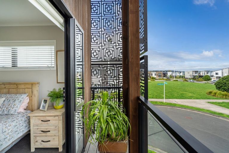 Photo of property in 2 Chaffinch Road, Hobsonville, Auckland, 0616