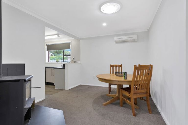 Photo of property in 10 Maple Street, Bishopdale, Christchurch, 8053