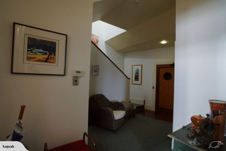 Photo of property in Dominion Apartments, 27/80 Victoria Street, Wellington Central, Wellington, 6011