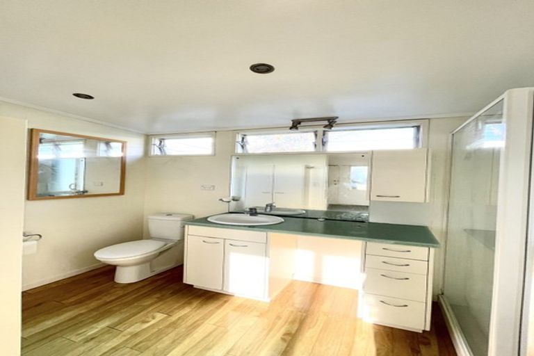 Photo of property in 9 Rangitira Avenue, Takapuna, Auckland, 0622
