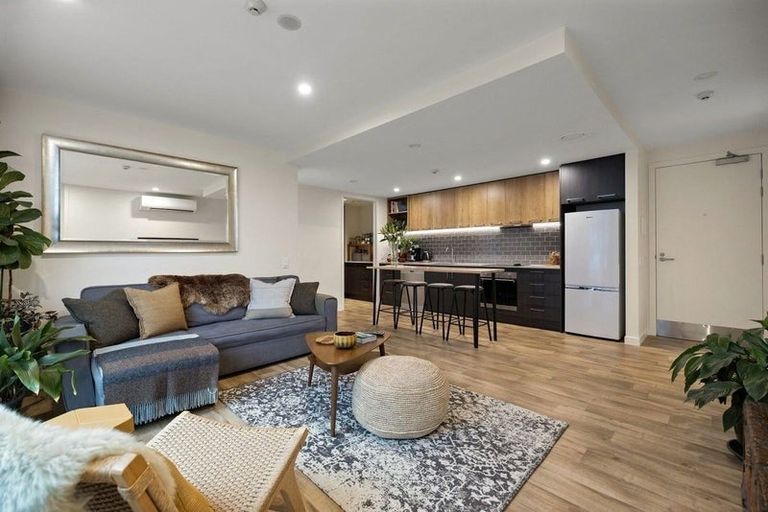 Photo of property in 22 Gorge Road, Maungaturoto, 0520