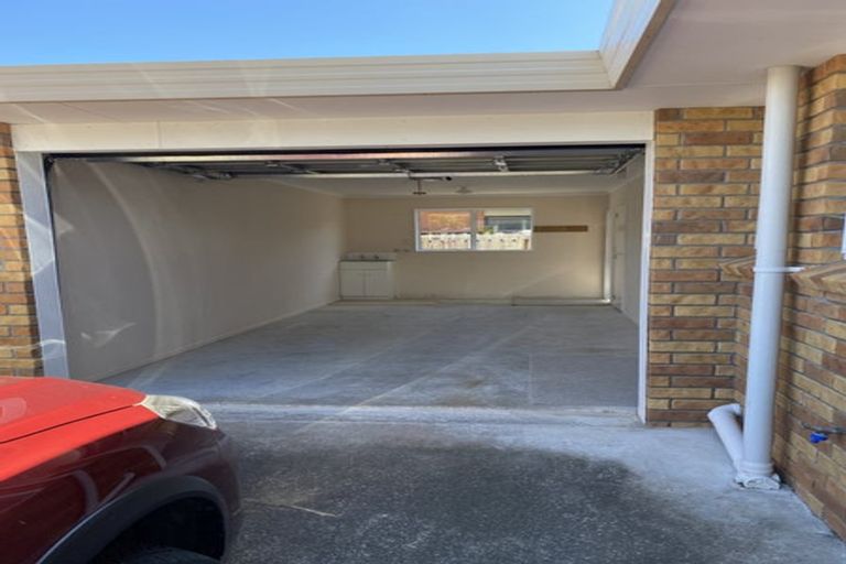 Photo of property in 4 Normanby Street, Fitzroy, New Plymouth, 4312