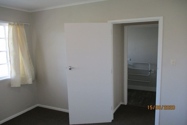 Photo of property in 3-4/9 Gowing Drive, Meadowbank, Auckland, 1072