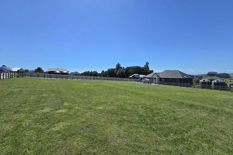Photo of property in 18 Kaipo Heights Drive, Onewhero, 2697