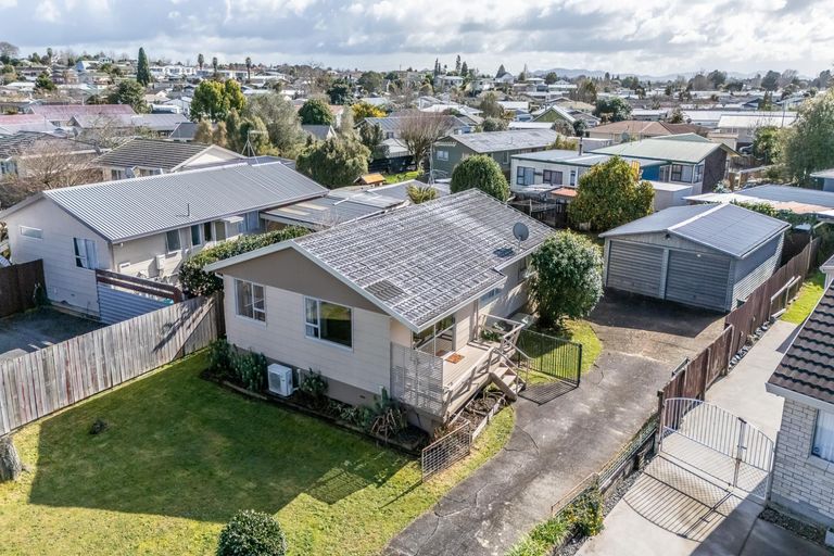 Photo of property in 8 Blomfield Street, Nawton, Hamilton, 3200