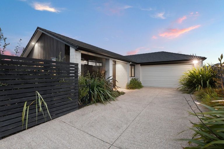 Photo of property in 1 Scarr Lane, Pyes Pa, Tauranga, 3112