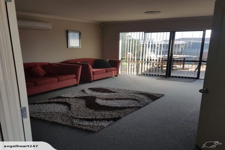Photo of property in 4 Kirkpatrick Place, Havelock North, 4130