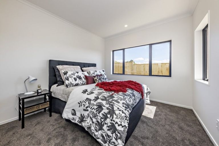 Photo of property in 3 Catherine Mclean Road, Pukekohe, 2120