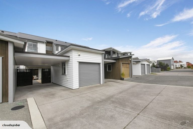 Photo of property in 120 Hobsonville Point Road, Hobsonville, Auckland, 0616