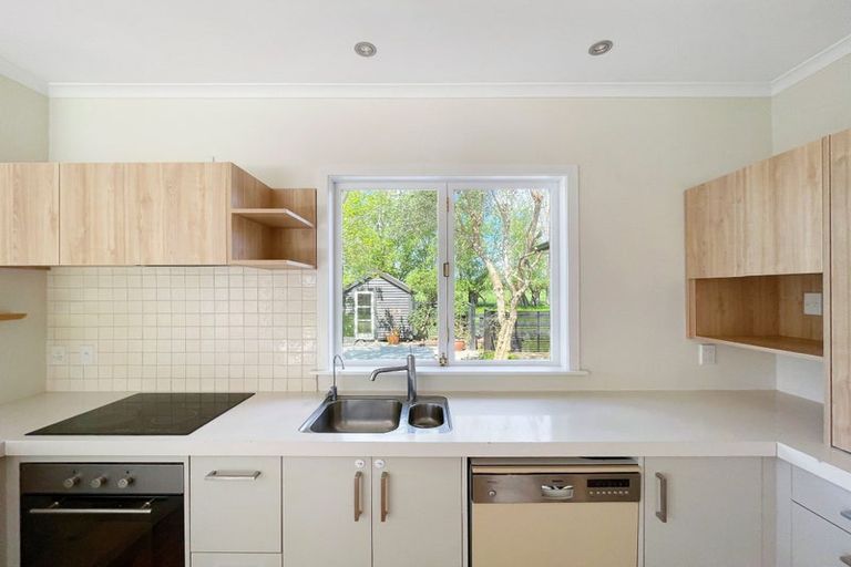 Photo of property in 17b Lissette Road, Newstead, Hamilton, 3286