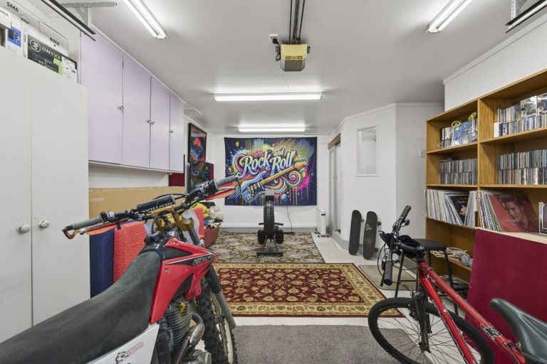 Photo of property in 5 Scott Street, Moturoa, New Plymouth, 4310