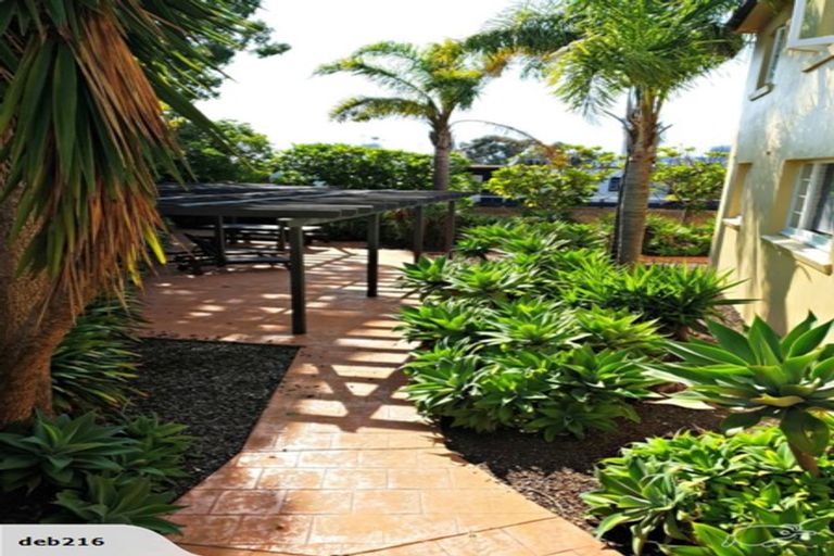 Photo of property in 2/101 College Hill, Freemans Bay, Auckland, 1011