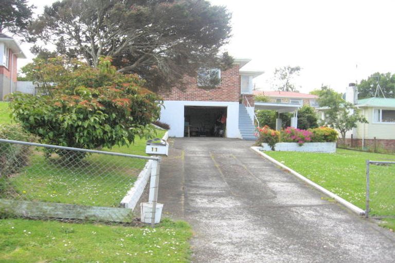 Photo of property in 11 Orchard Rise, Rosehill, Papakura, 2113