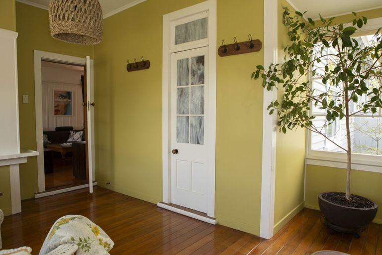 Photo of property in 23 Menzies Street, Sumner, Christchurch, 8081