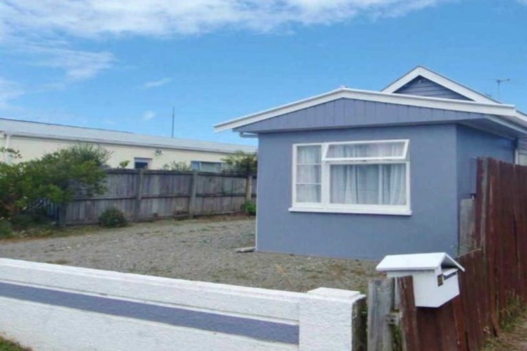 Photo of property in 37 Rodney Street, New Brighton, Christchurch, 8061