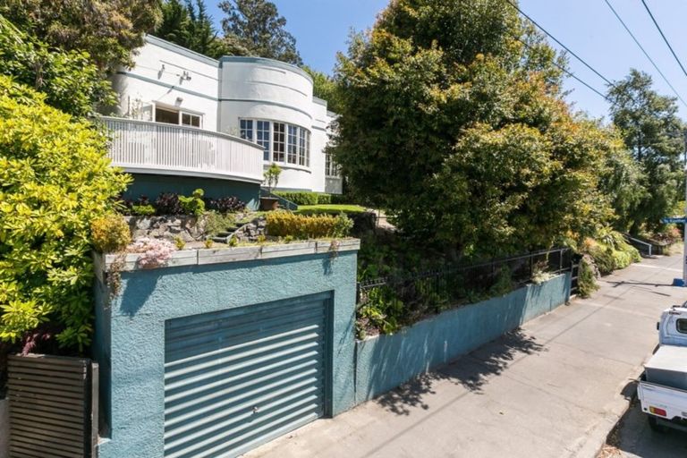 Photo of property in 70 Forbury Road, Saint Clair, Dunedin, 9012