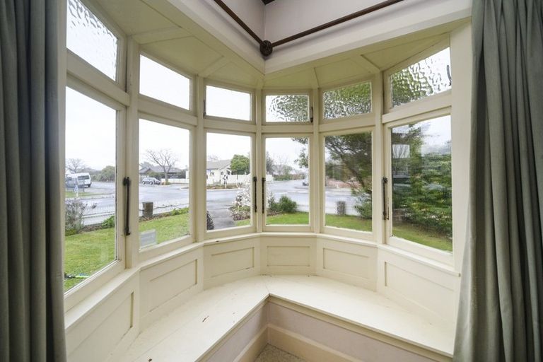 Photo of property in 11 Beresford Street, Takaro, Palmerston North, 4410