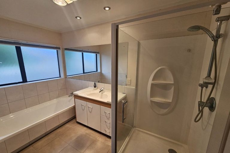 Photo of property in 2/7 Edendale Road, Somerville, Auckland, 2014