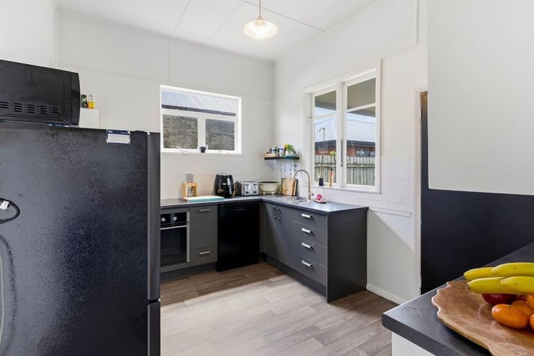 Photo of property in 3 Tedder Street, Saint Kilda, Dunedin, 9012