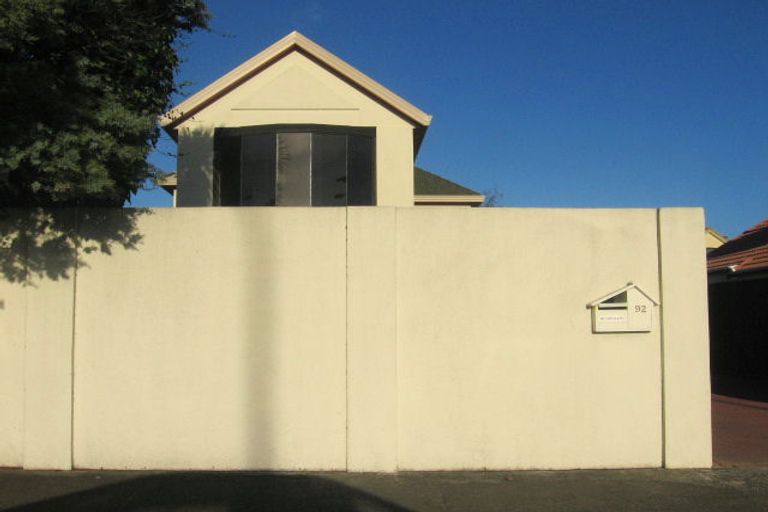 Photo of property in 92 Hautana Street, Woburn, Lower Hutt, 5010
